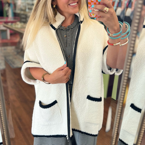 Cozy Up Kimono - White